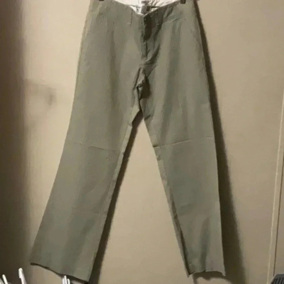Old Navy Pants - OLD Navy